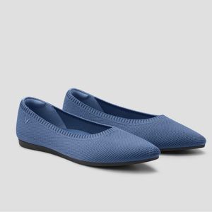 Vivaia Aria 5 pointed-toe ballet flats in denim blue
